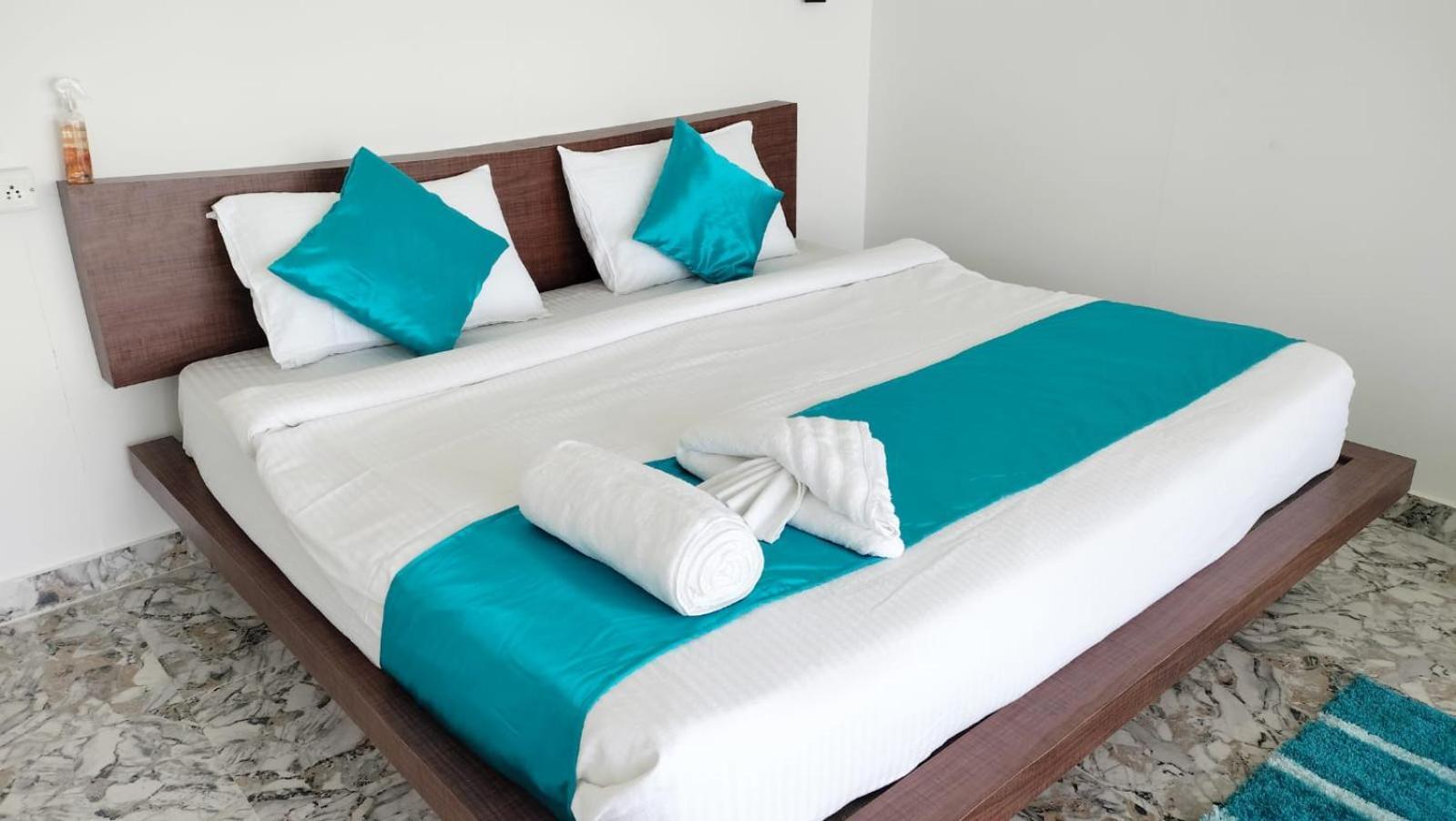 Silent Waves Hotel Agonda Room photo