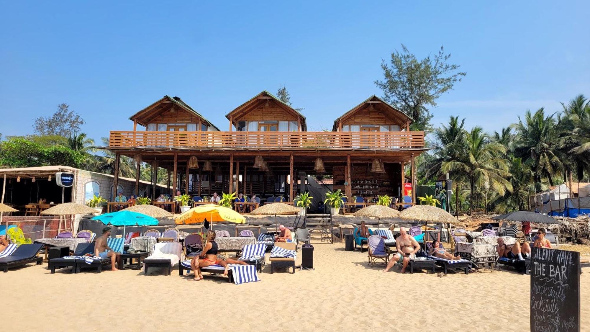 Silent Waves Hotel Agonda Exterior photo